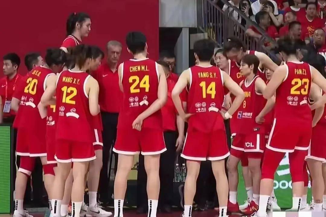 中国女篮官宣亚洲杯名单:韩旭张子宇领衔