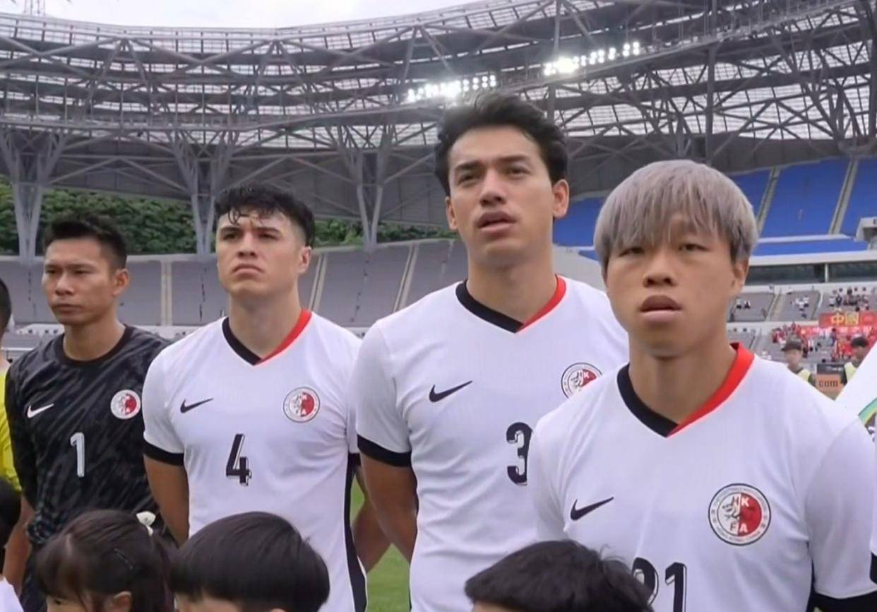 东亚杯-黄政宇首球国足两中门框1-0中国香港获季军的简单介绍